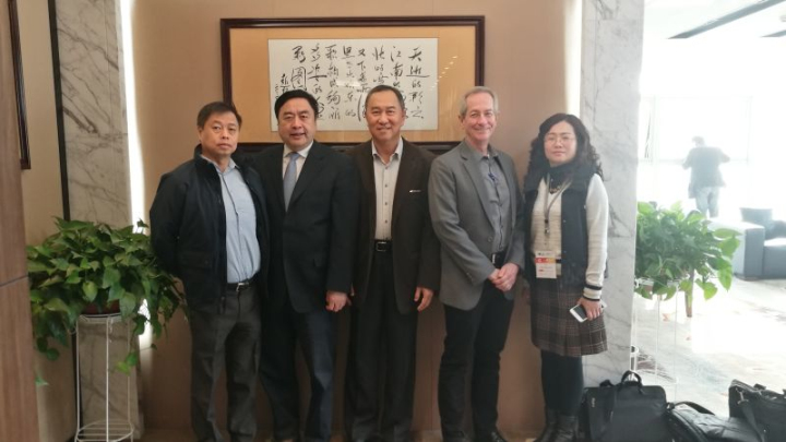 1496476070207869.jpg 11-趙振元、副院長姚虹與洪啟財副總裁一行親切合影.jpg