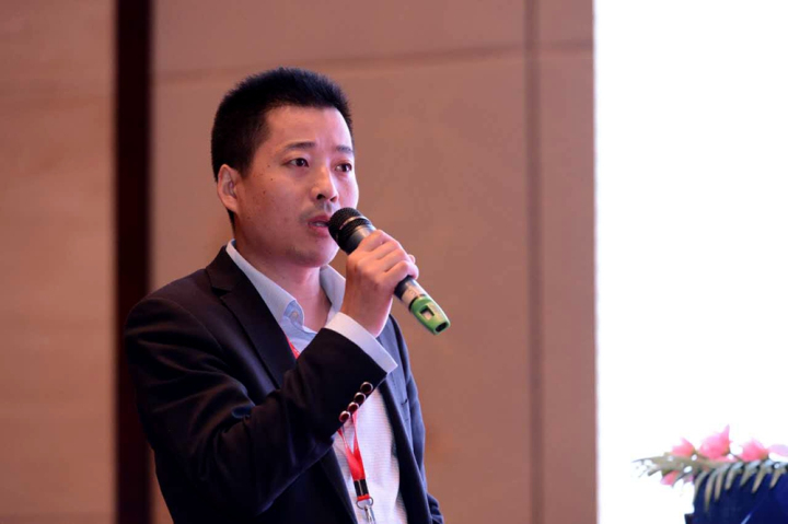 1496506697267658.jpg 5-戚長(zhǎng)江同志做專(zhuān)題演講.jpg