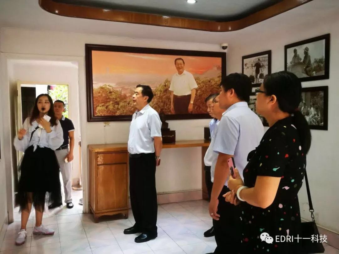 1530842186246608.jpg 3.jpg